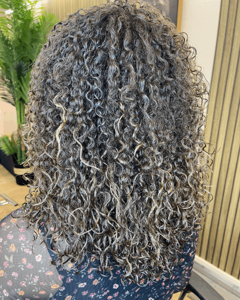 Kaffrine Nappy - Soins du salon Natural Hair Spa apres - en transition